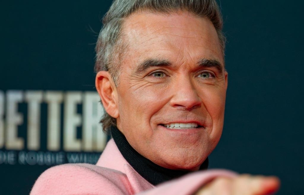 Robbie Williams mit Tochter Teddy und Sohn Charlie beim Spielen