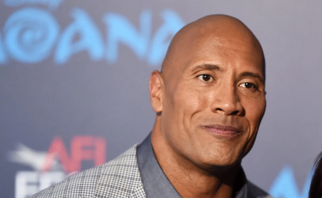 Dwayne Johnson Vermögen 2025 – Einnahmen aus Filmen, Wrestling und Unternehmen