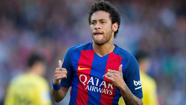 Neymar Vermögen und Karriere – Neymar im Profifußball