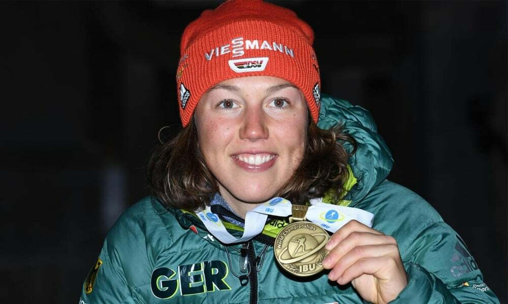 Laura Dahlmeier beim Training in den Alpen