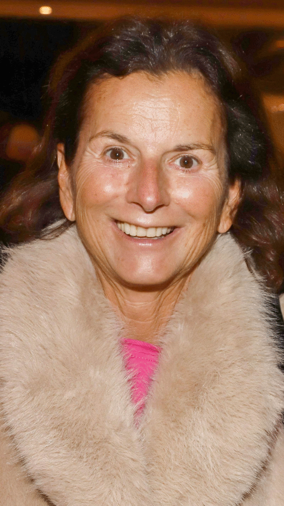 claudia obert promis unter palmen auftritt