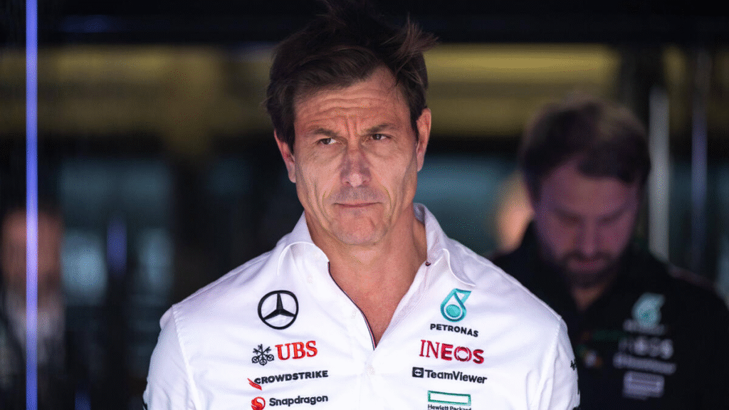 Toto Wolff Vermögen – Auftritt im Formel-1-Paddock