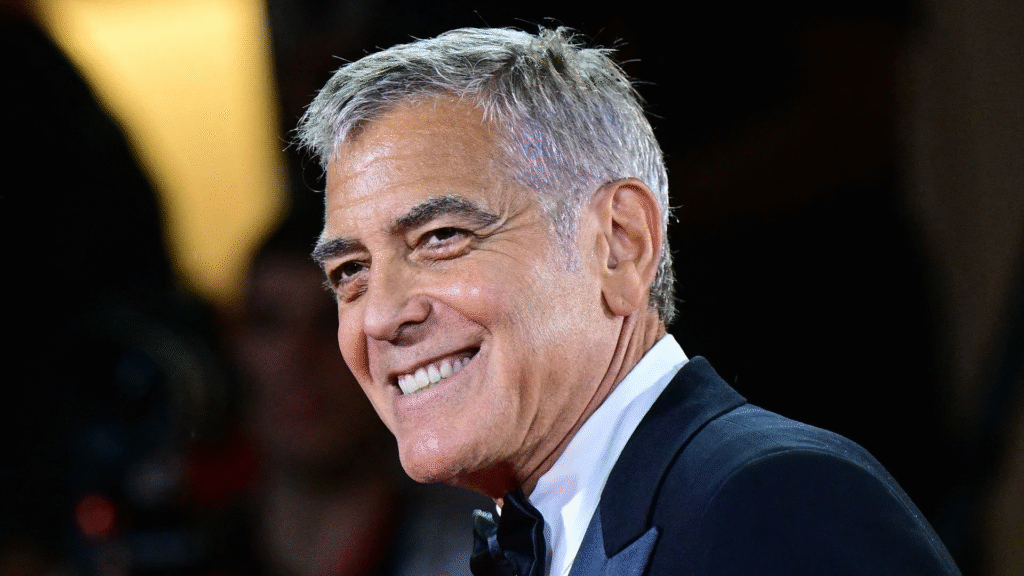 George Clooney jung während seiner frühen Schauspieljahre