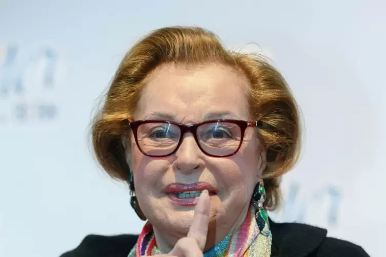 Natascha Giller öffentliches Auftreten