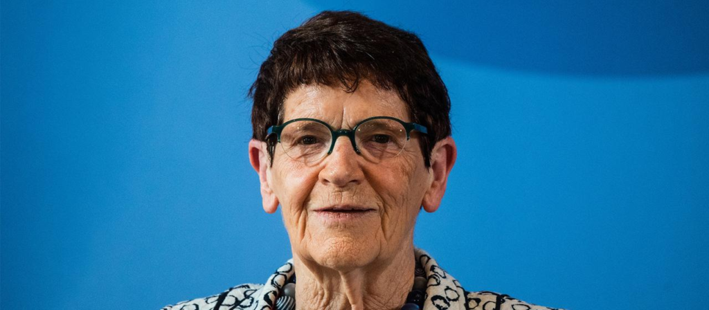 Rita Süssmuth Schlaganfall – als Bundestagspräsidentin während einer Sitzung
