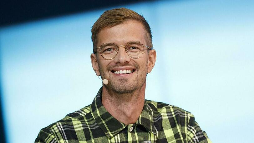 Joko Winterscheidt mit Fokus auf Familie und Privatleben