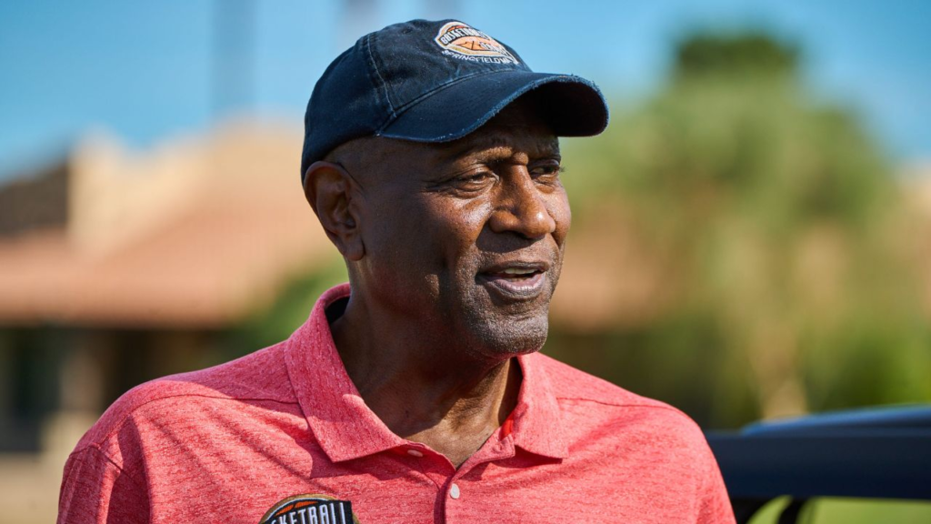 Spencer Haywood und seine Tochter Zulekha Haywood bei einem gemeinsamen öffentlichen Auftritt