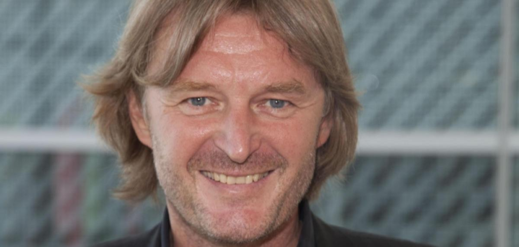 Lambert Dinzinger Porträt als deutscher Sportjournalist
