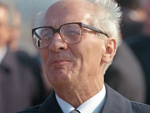 Historisches Foto von Erika Wildau-Honecker in der DDR