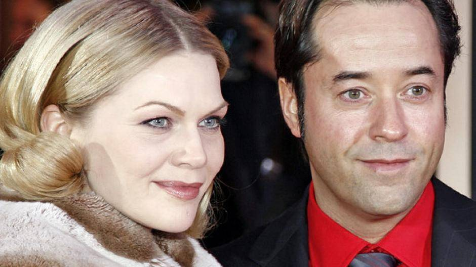 Lola Liefers mit ihren Eltern Jan Josef Liefers und Anna Loos