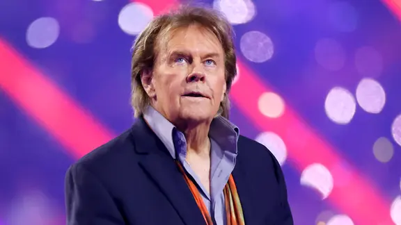 Howard Carpendale bei einem Live-Auftritt – Fakten zur Suchanfrage Howard Carpendale Todesursache
