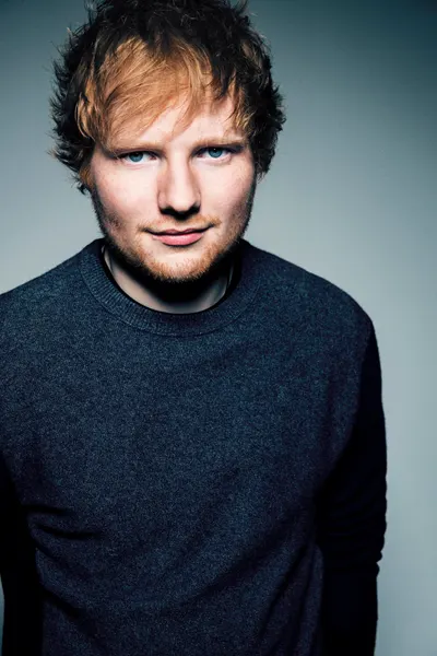 Ed Sheeran Vermögen in Zahlen: Streaming, Tourneen und Musikrechte als Erfolgsfaktoren