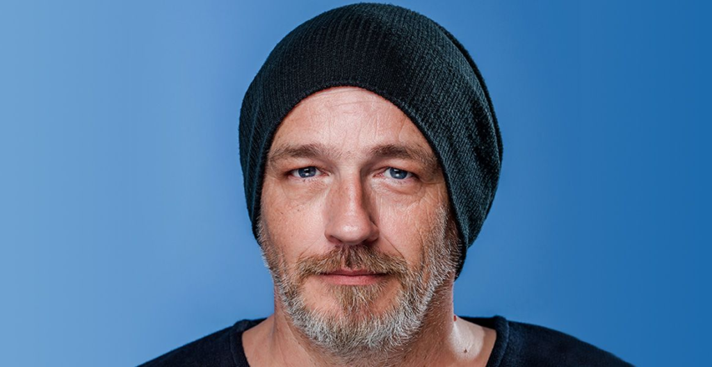 Torsten Sträter Krankheit und sein offener Umgang mit gesundheitlichen Herausforderungen